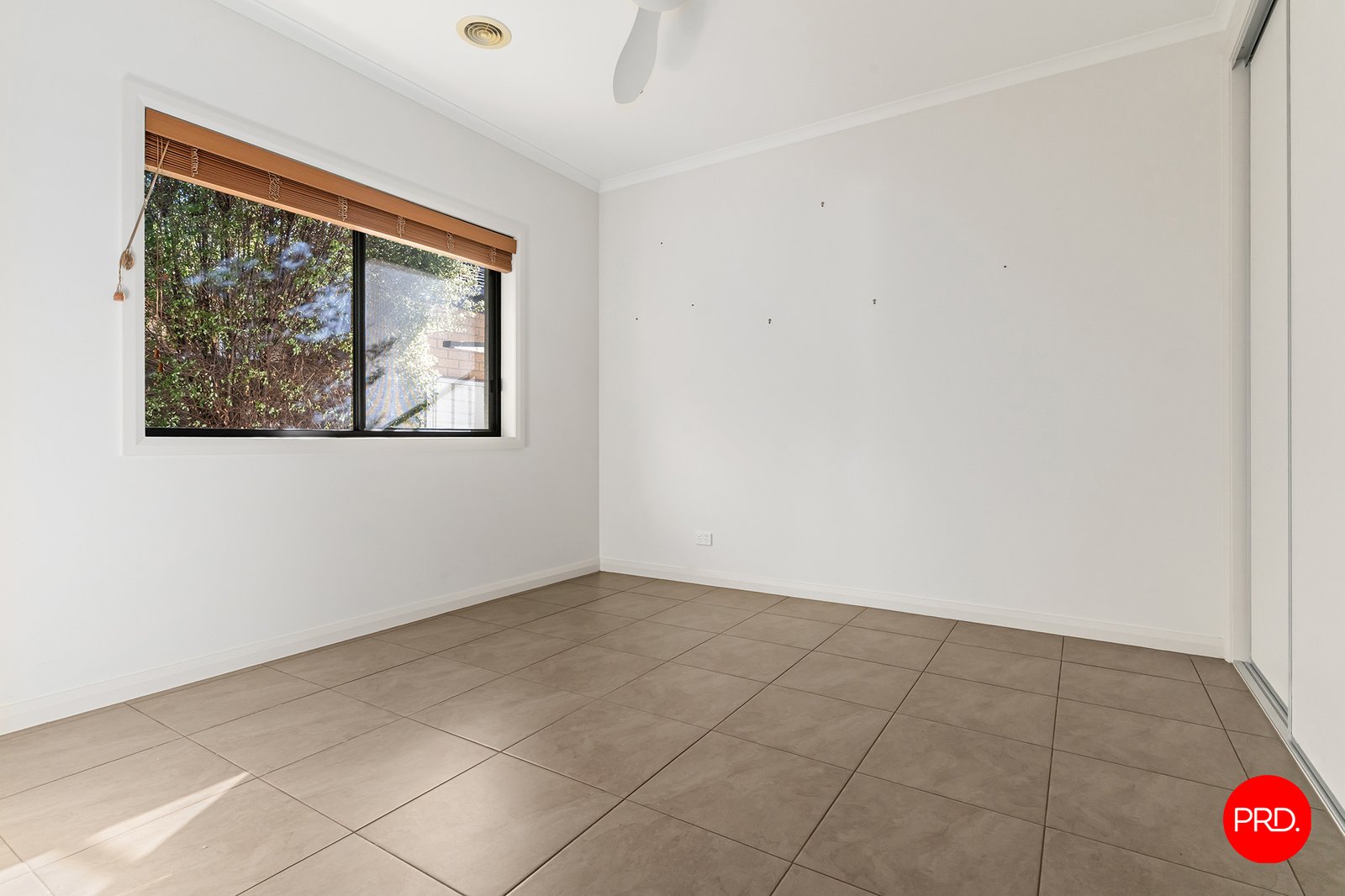 22 Mcconnachie Court ASCOT 9