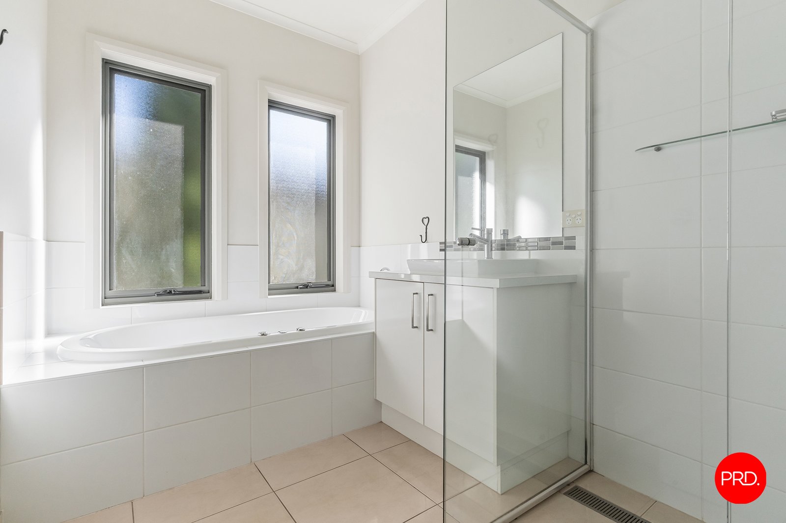 22 Mcconnachie Court ASCOT 11