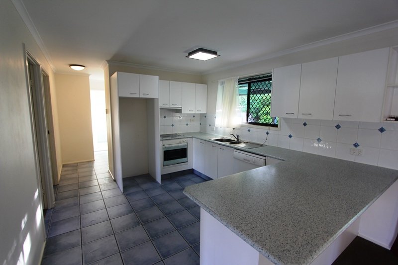 22 McCowan Street ASHMORE 5