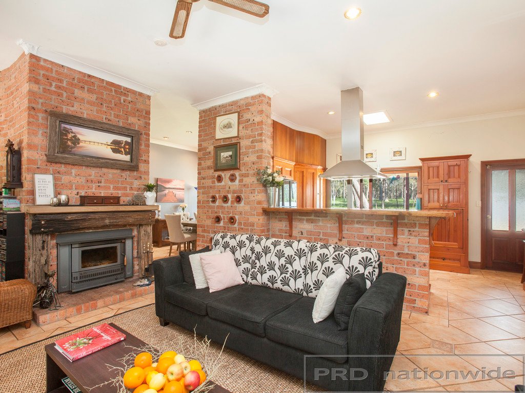 22 Merindah Close BRANDY HILL 10