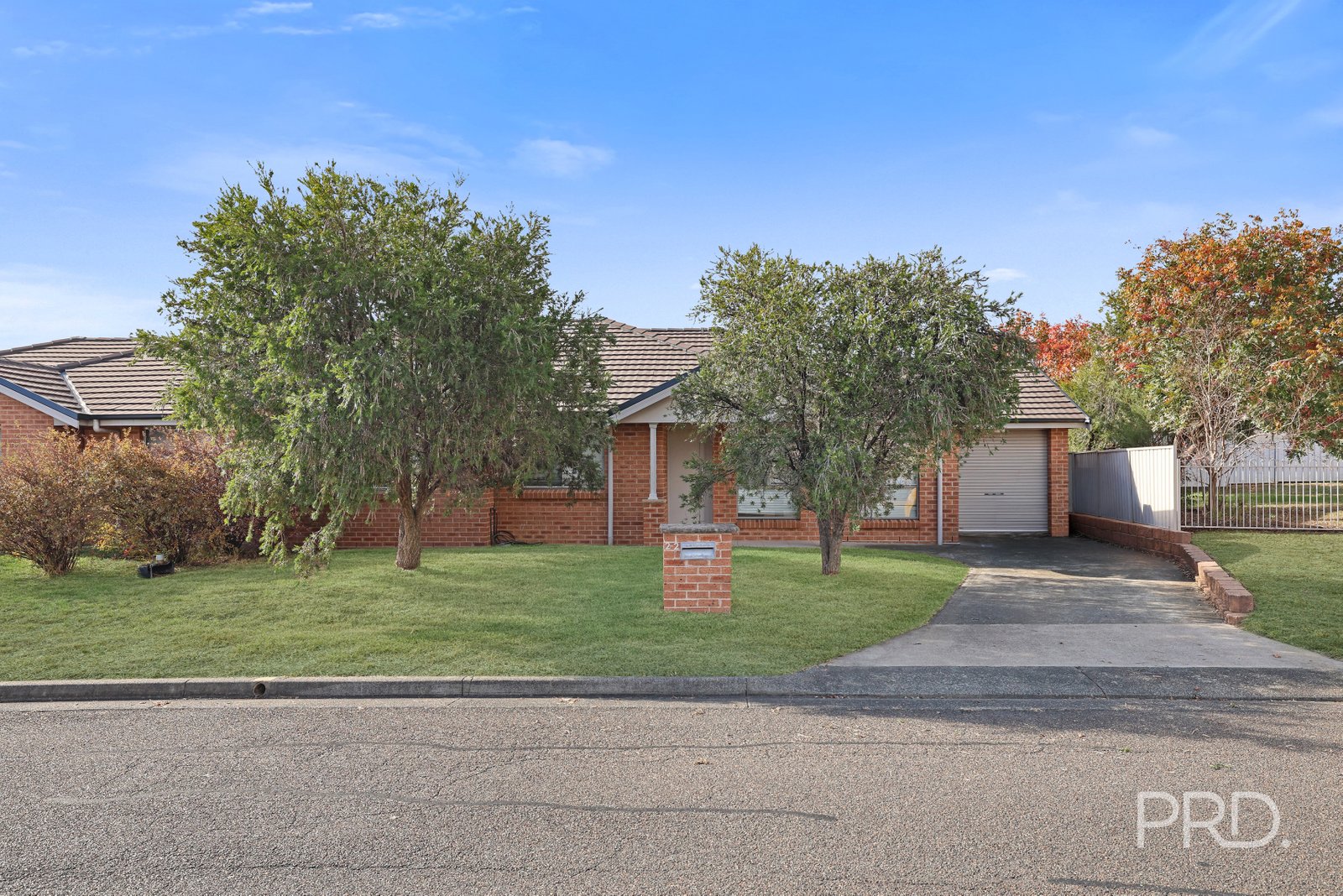 2/2 Minimbah Close TAMWORTH 3