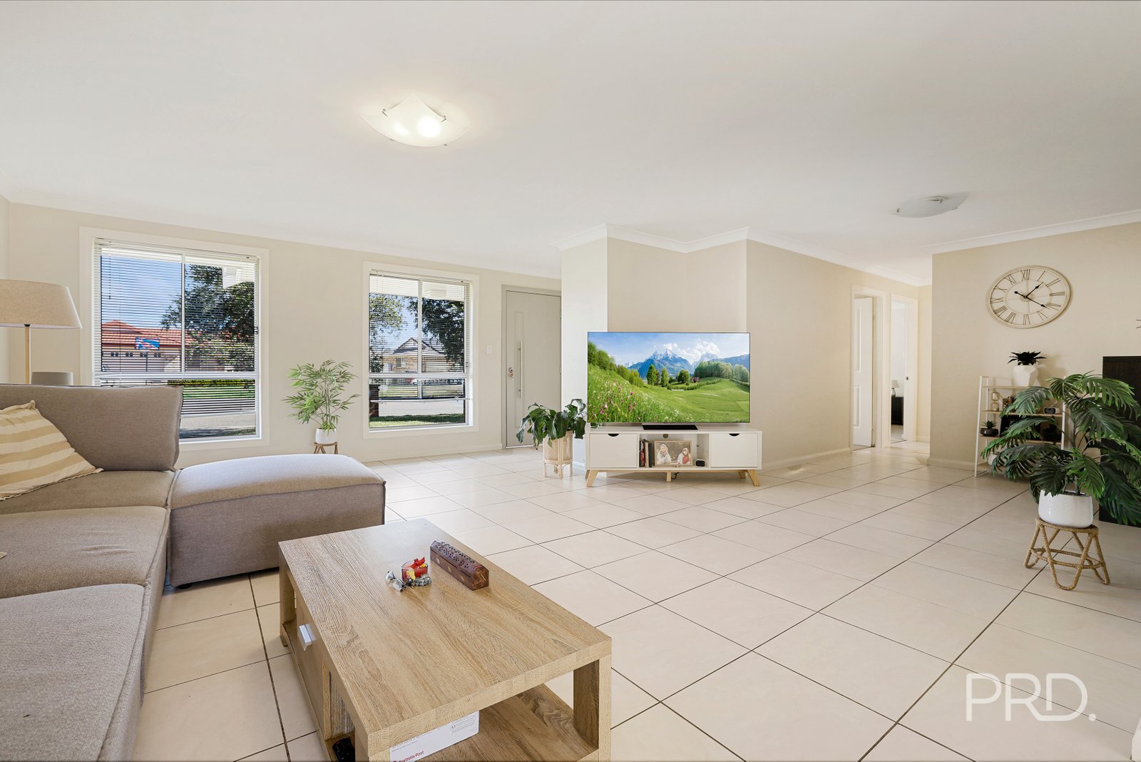 2/2 Minimbah Close TAMWORTH 11
