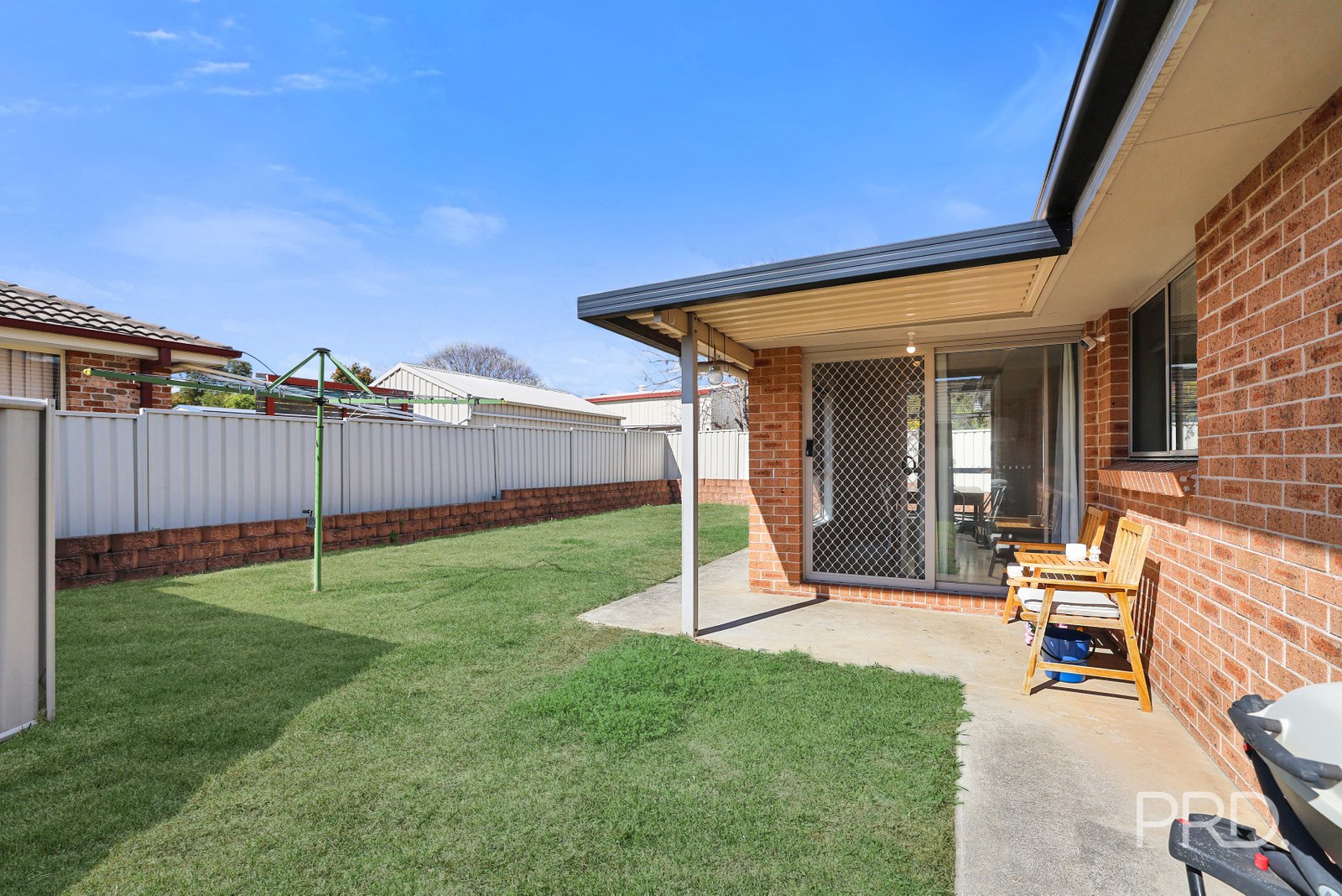 2/2 Minimbah Close TAMWORTH 17