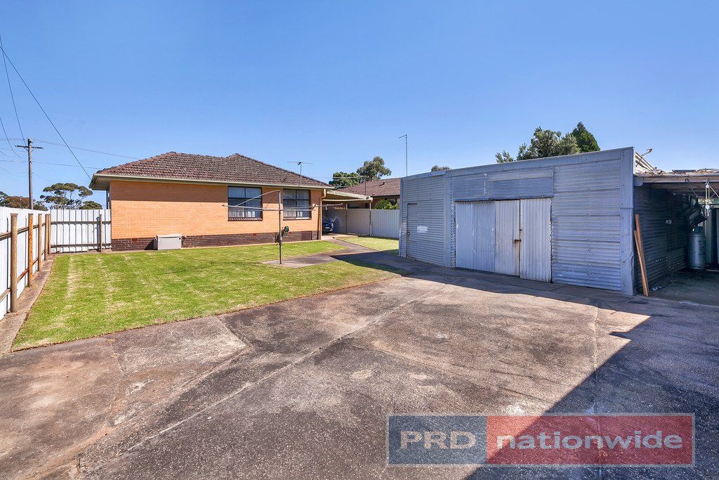 22 Montgomery Street WENDOUREE 6