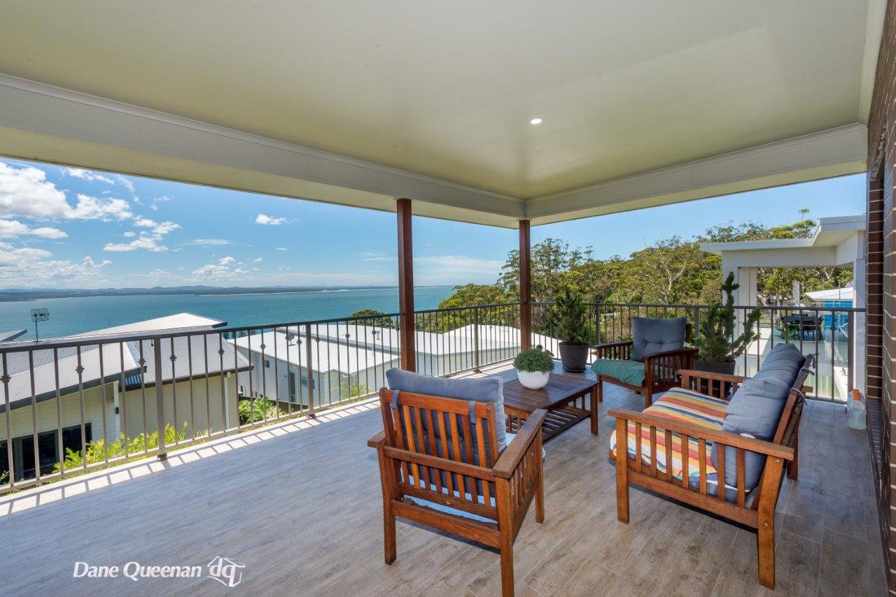 22 Mooring Avenue CORLETTE 12