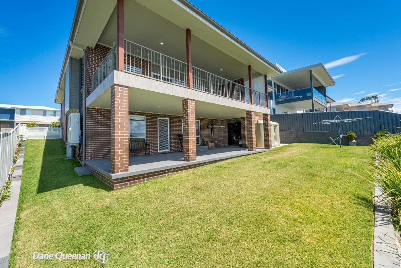 22 Mooring Avenue CORLETTE 13