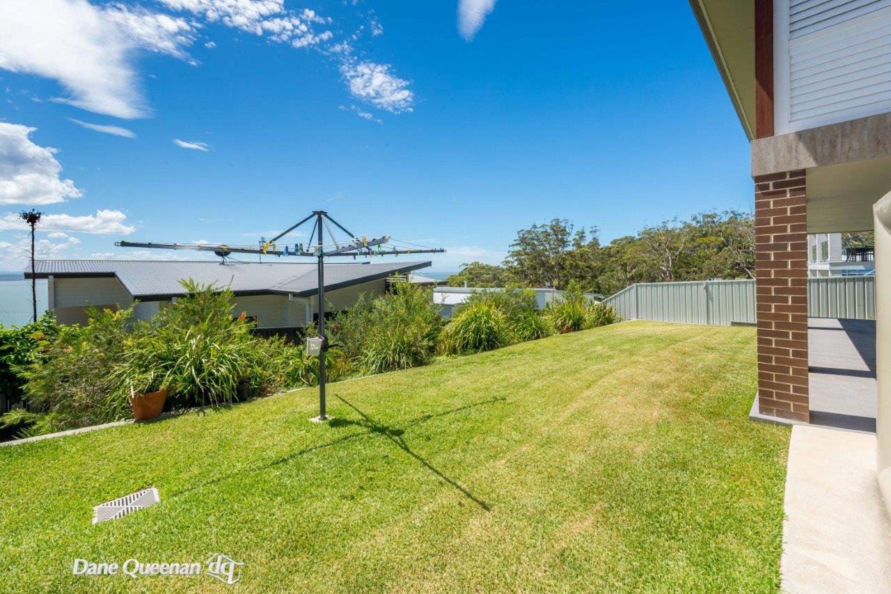 22 Mooring Avenue CORLETTE 14