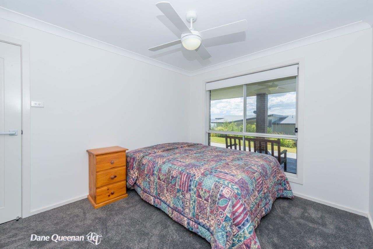 22 Mooring Avenue CORLETTE 24