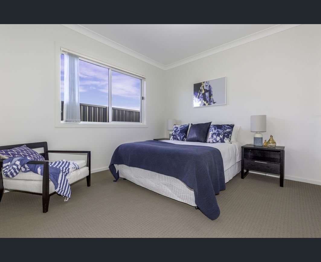 22 Mulvihill Crescent DENHAM COURT 4