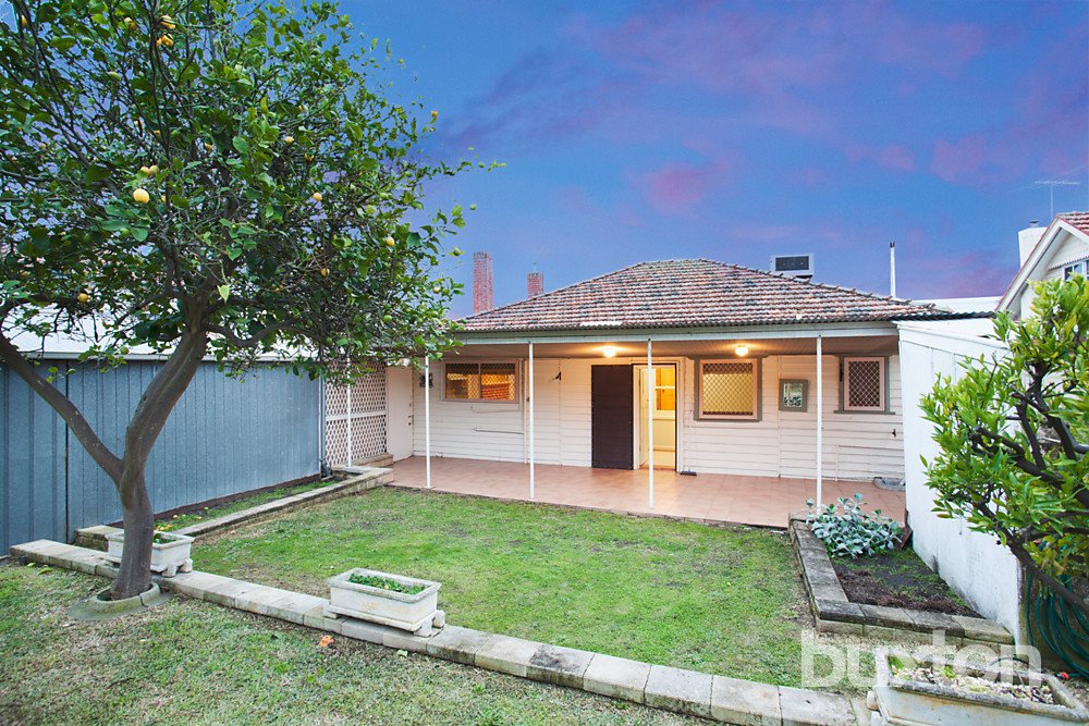 Gallery: 22 Murray Road