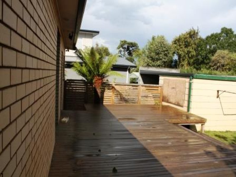 22 Myuna Rd  BLACKMANS BAY 10