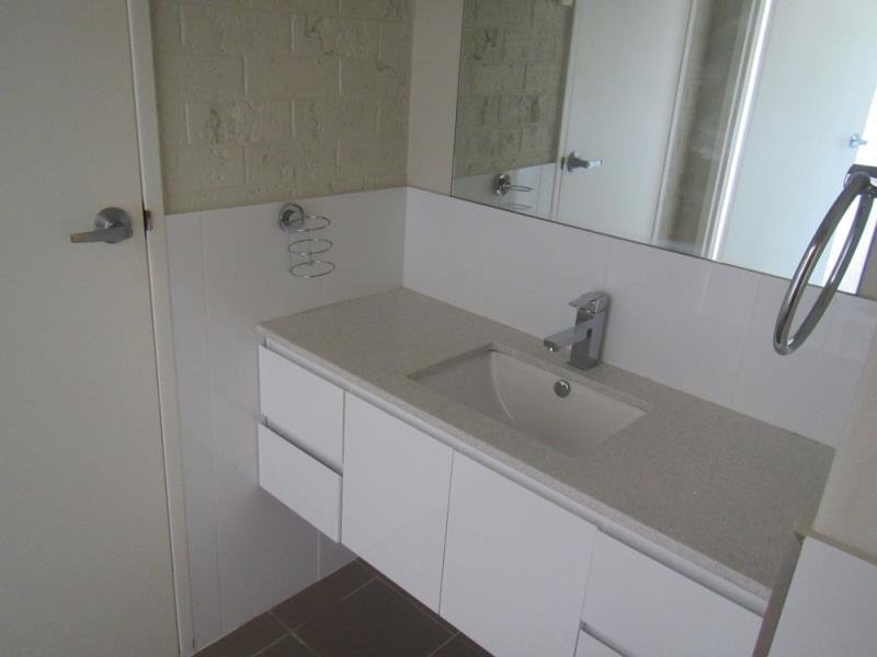 22 Napier Street TAMWORTH 3