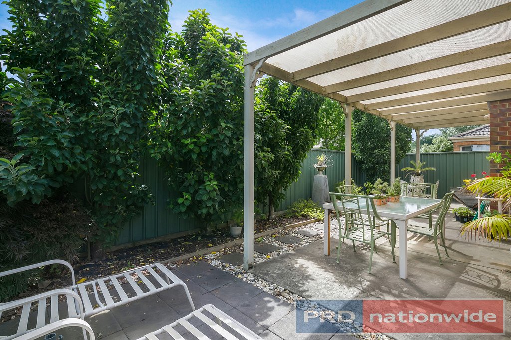 22 Norfolk Avenue LAKE GARDENS 11