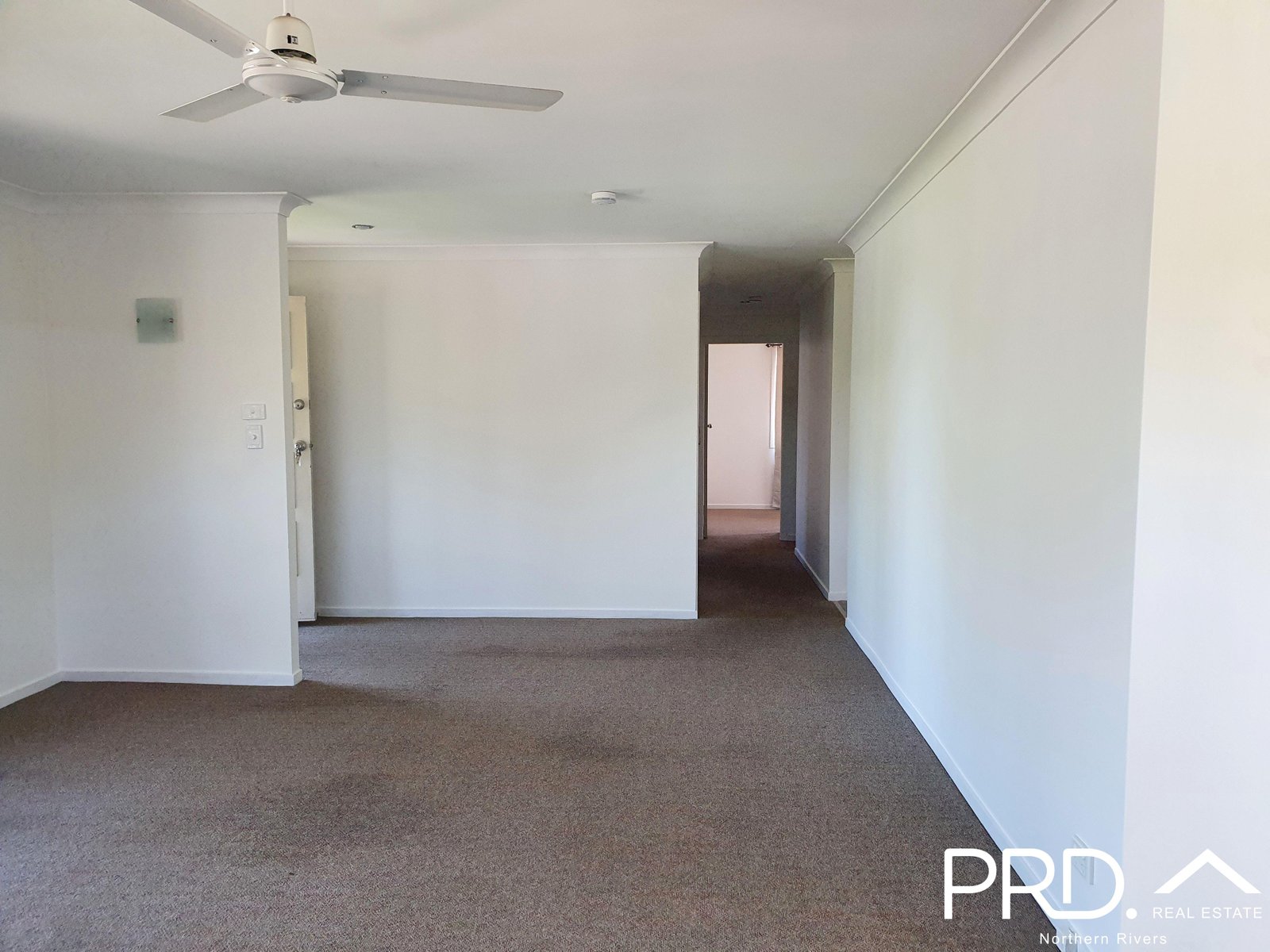 22 Norwood Avenue GOONELLABAH 10