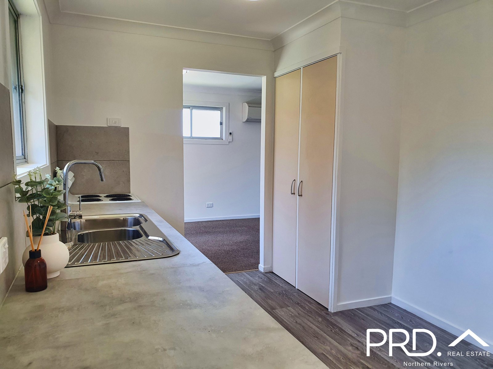 22 Norwood Avenue GOONELLABAH 12