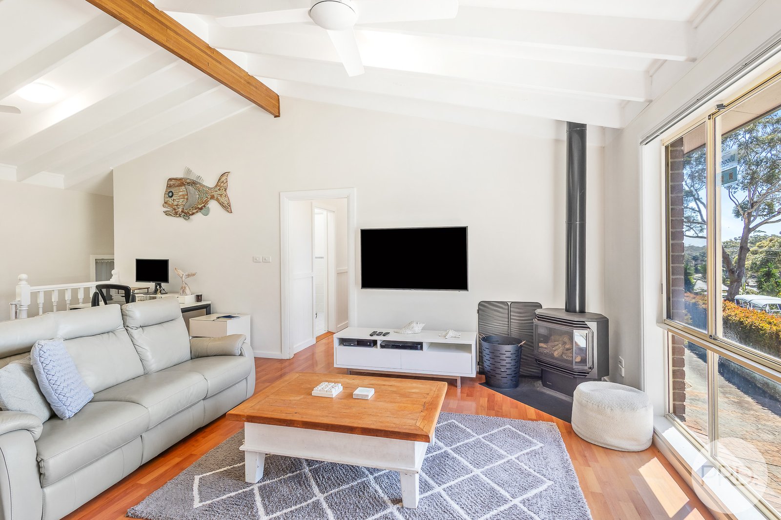 22 Ocean Beach Road SHOAL BAY 9