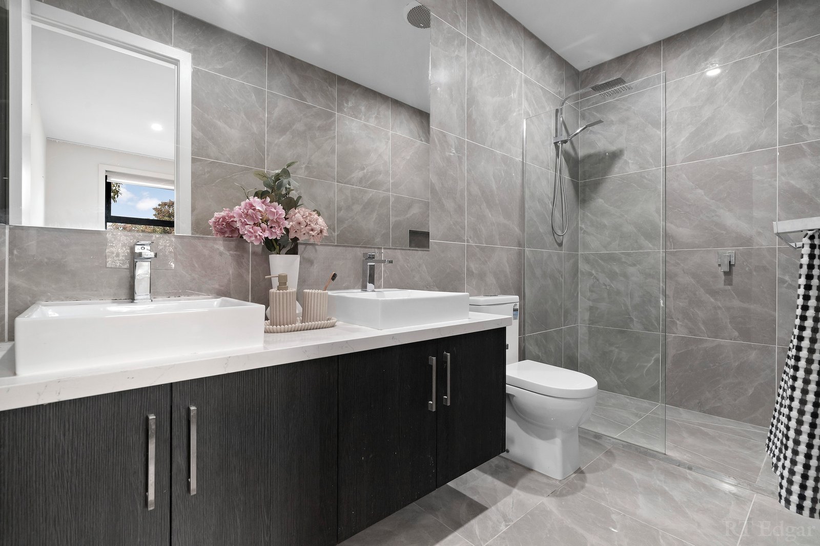 Real Estate and Property in 22 Old Orchard Way, Doncaster, VIC