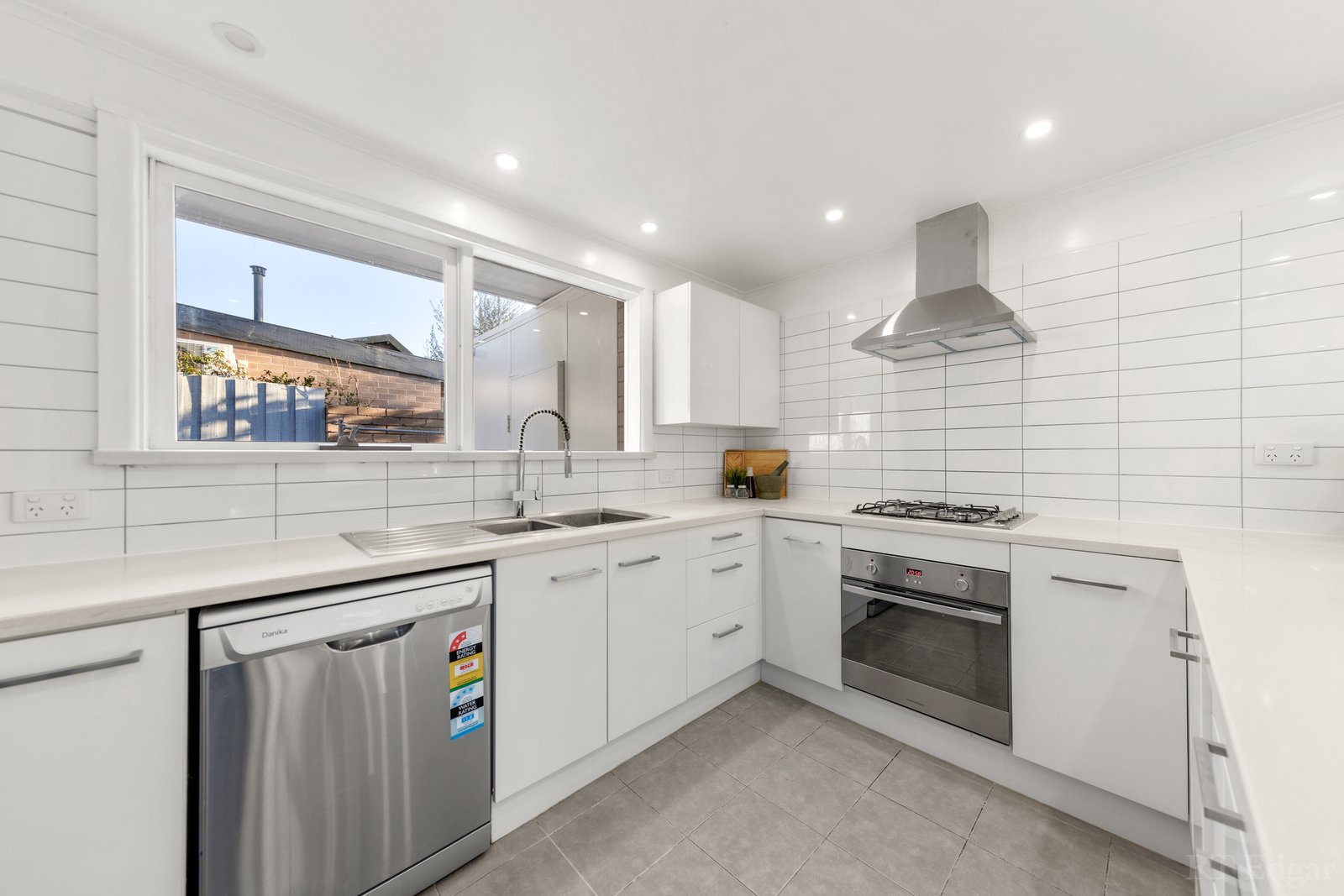 Real Estate and Property in 22 Olympus Drive, Templestowe Lower, VIC