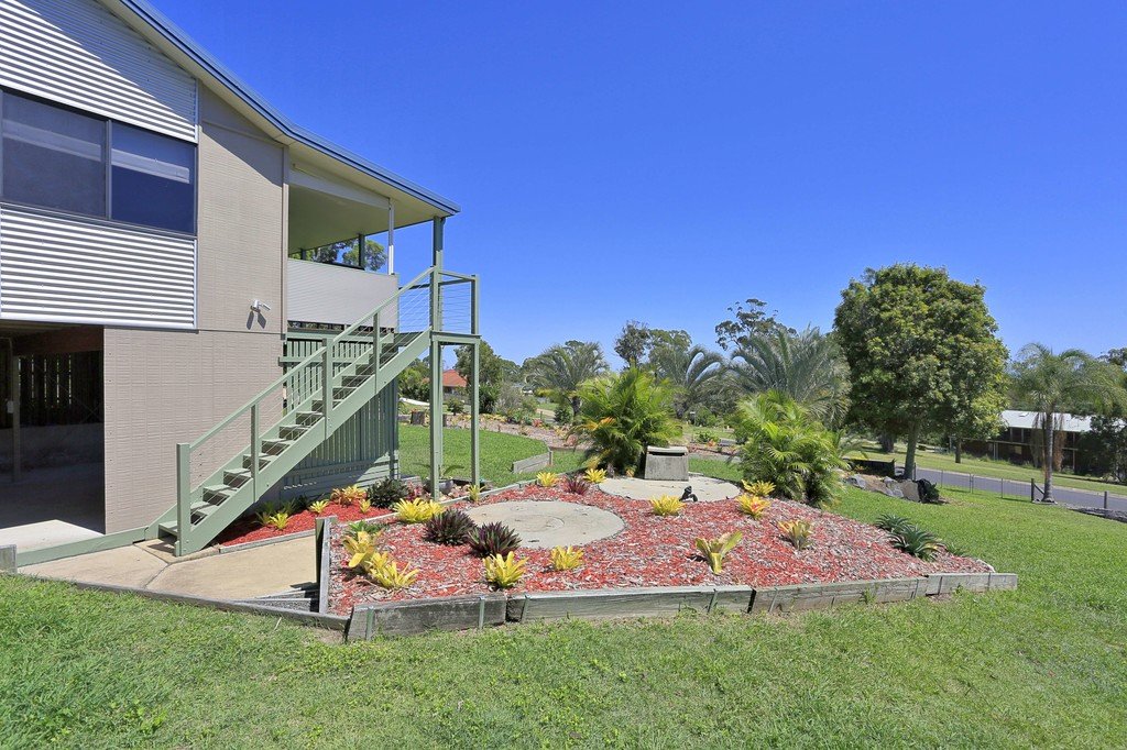 22 Outlook Drive CRAIGNISH 5