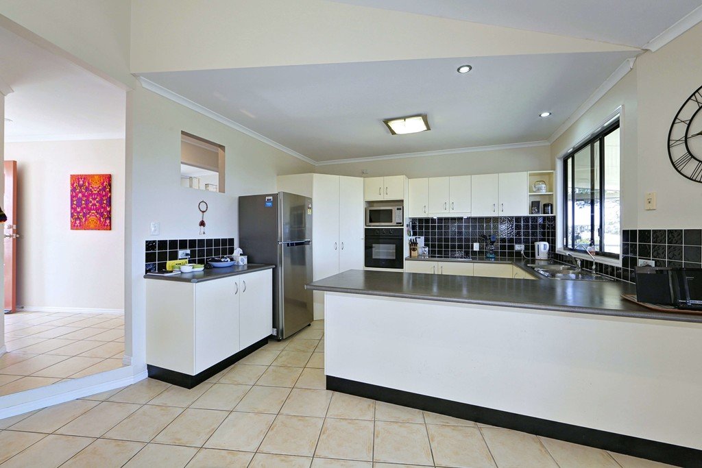 22 Outlook Drive CRAIGNISH 12