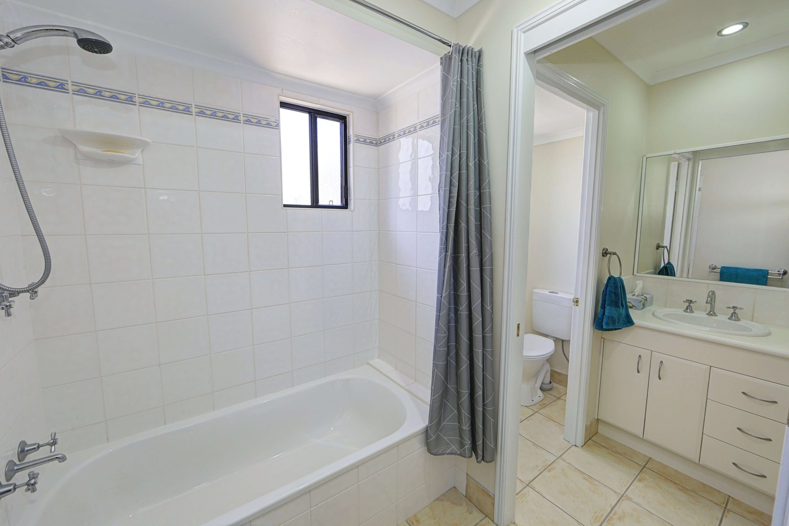 22 Outlook Drive CRAIGNISH 25