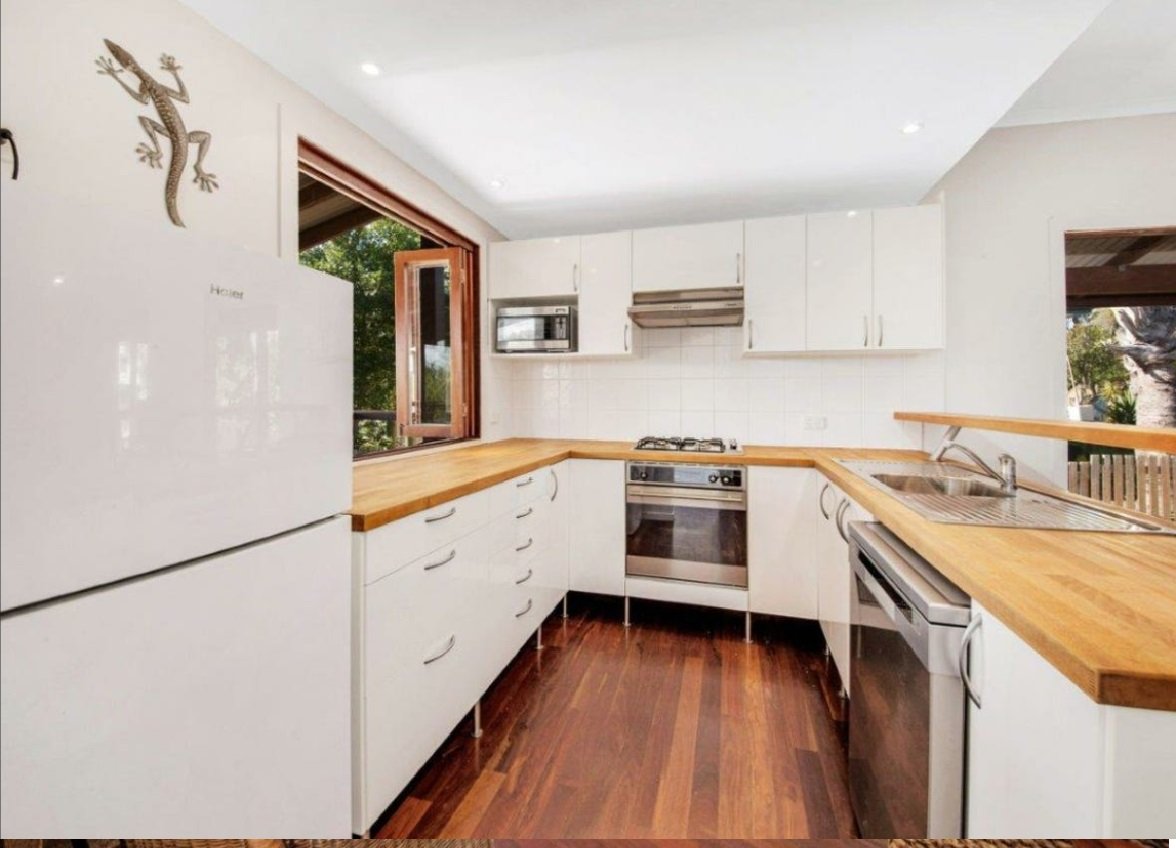 22 PACIFIC AVE  TANNUM SANDS 4