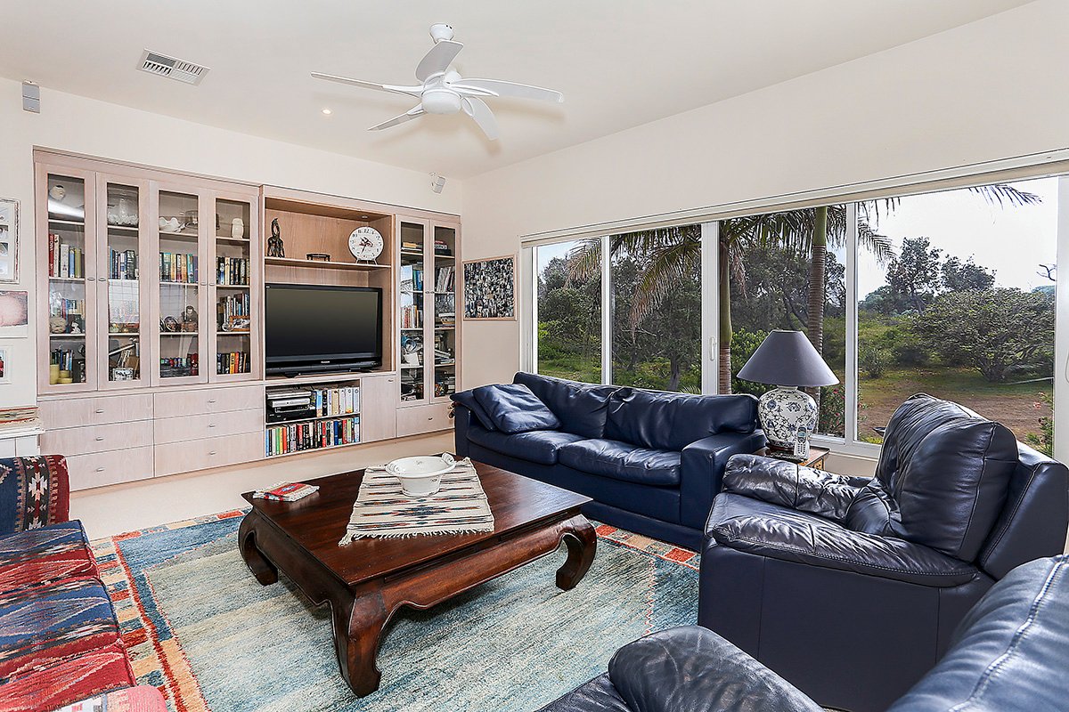 22 Pacific Street FISHERMANS BAY 13