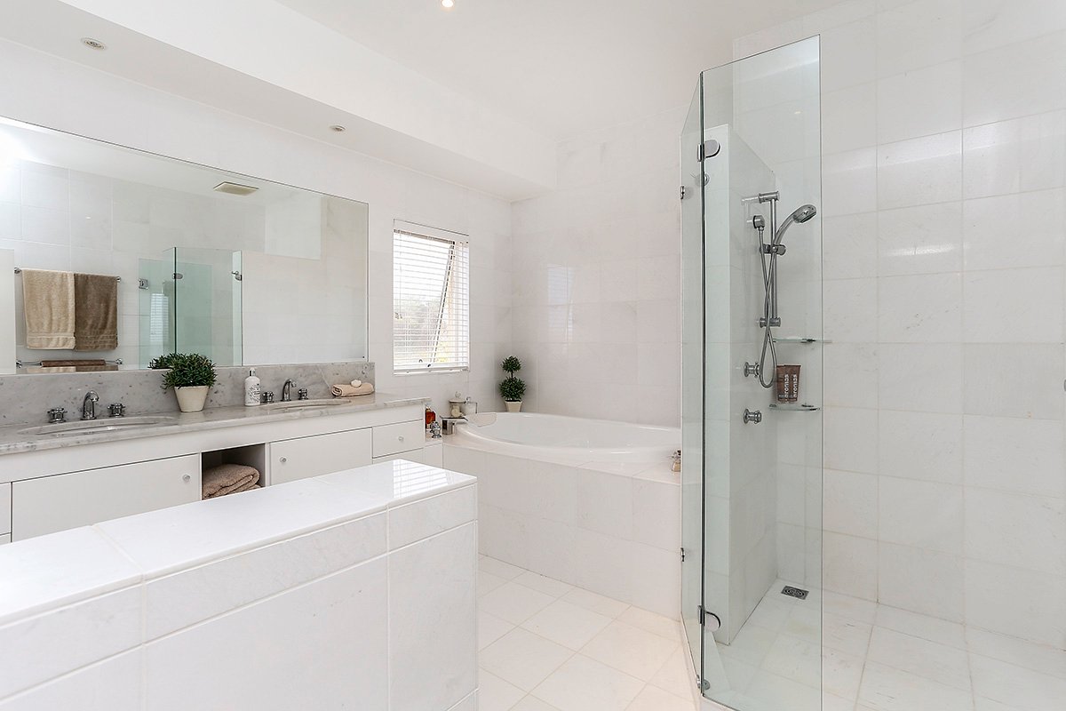 22 Pacific Street FISHERMANS BAY 20