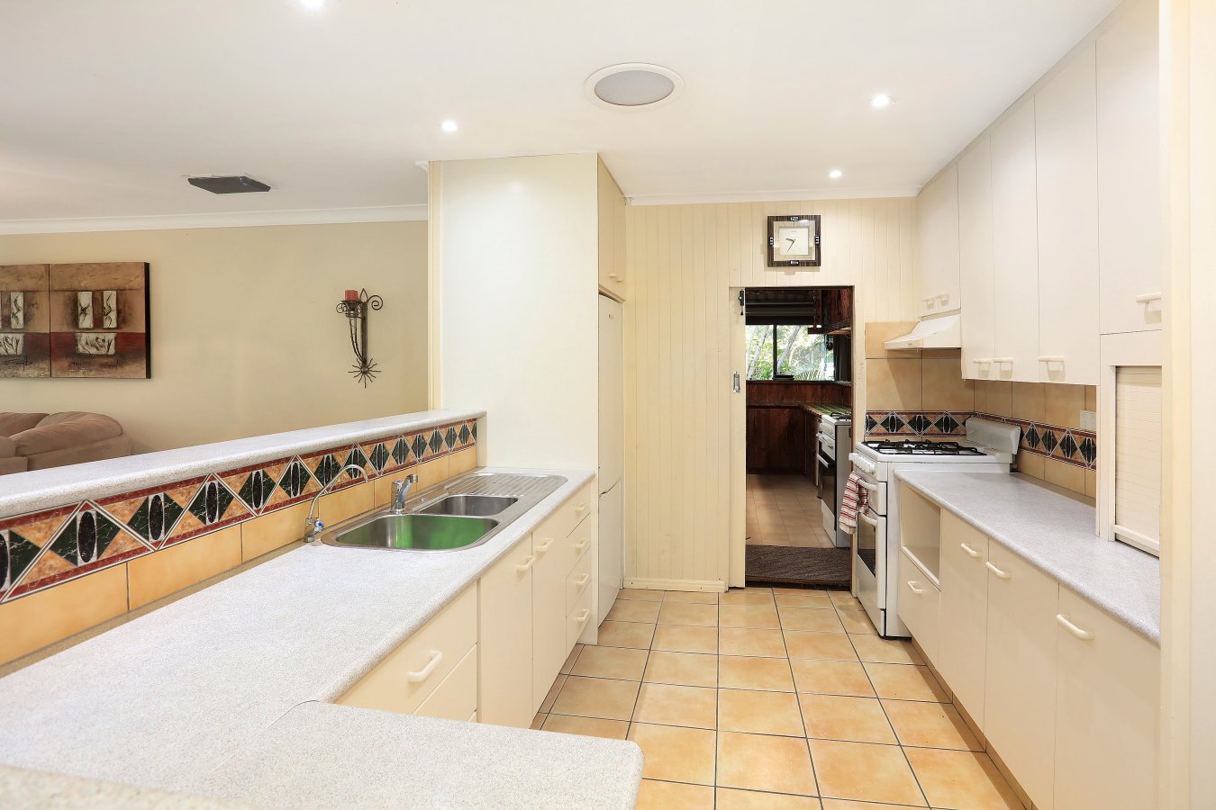 22 Pademelon Pass NERANG 8