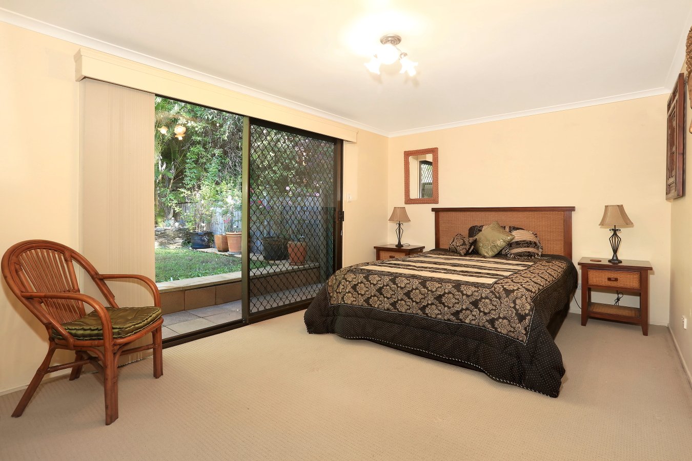 22 Pademelon Pass NERANG 9