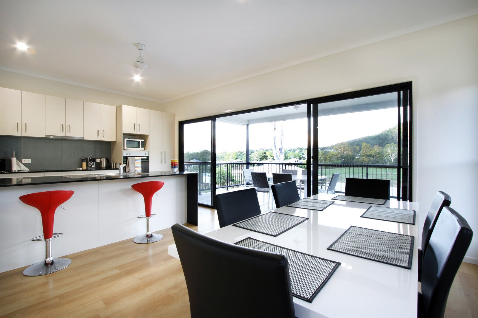 22 Parker Road CANNONVALE 6