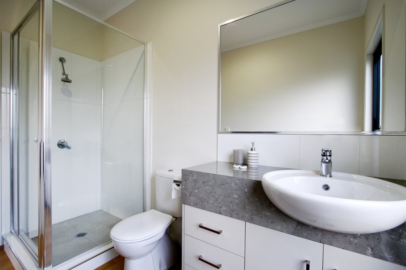 22 Parker Road CANNONVALE 10