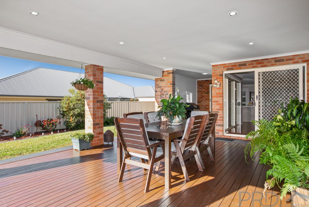 22 Parklands Road LARGS 10
