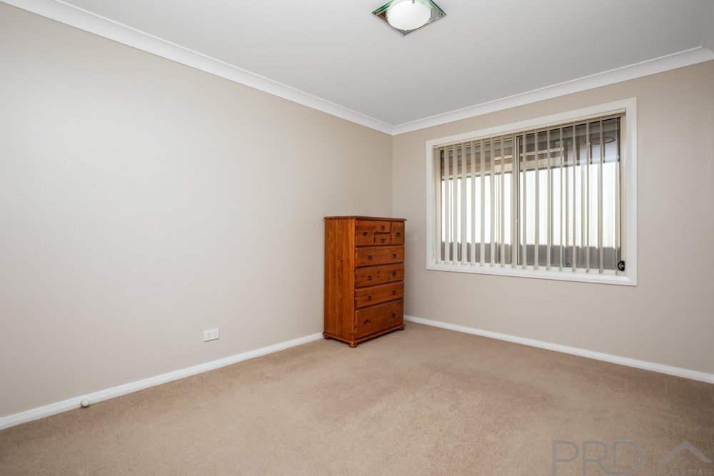 22 Parklands Road LARGS 21