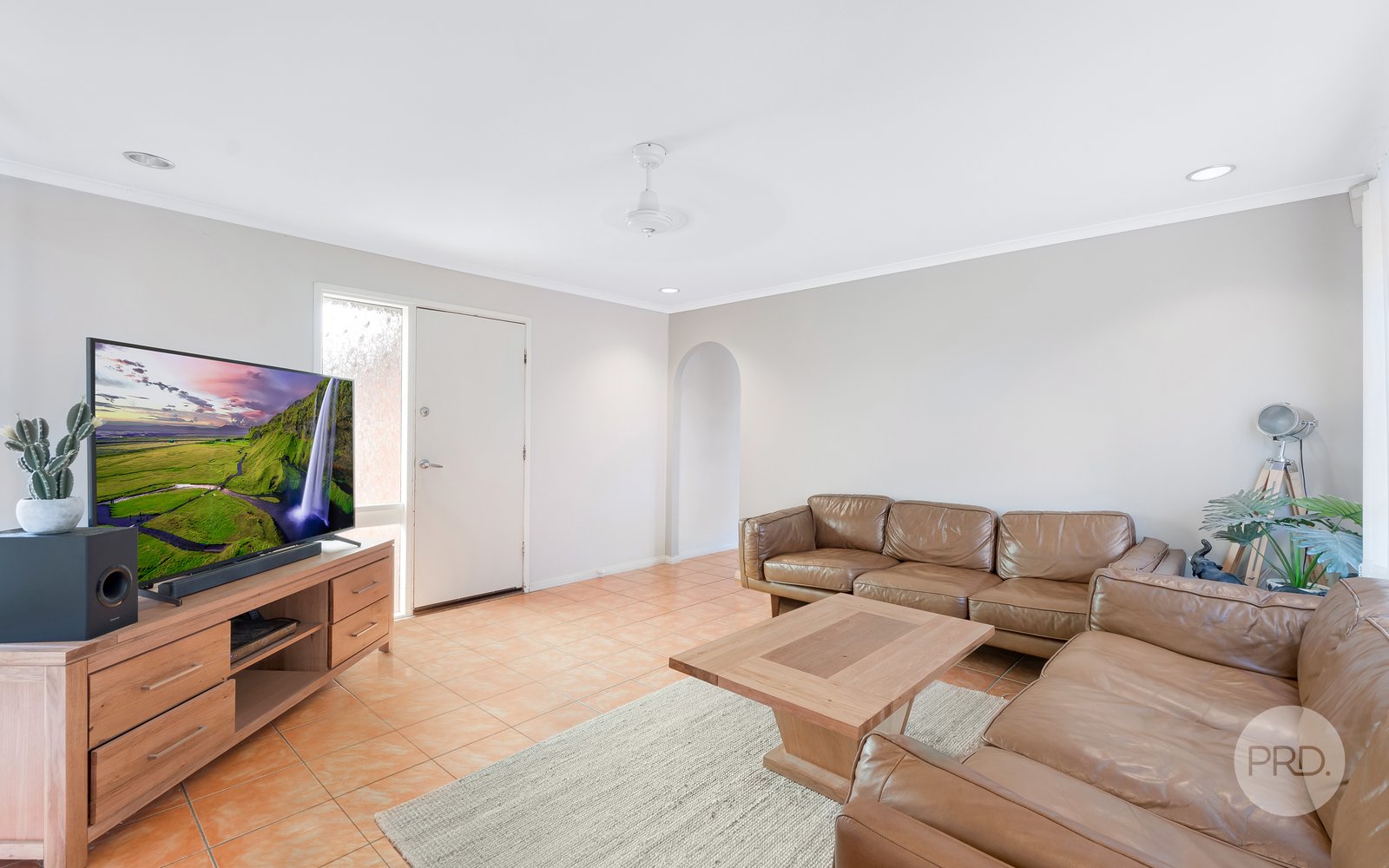 22 Parkside Avenue WERRINGTON DOWNS 5
