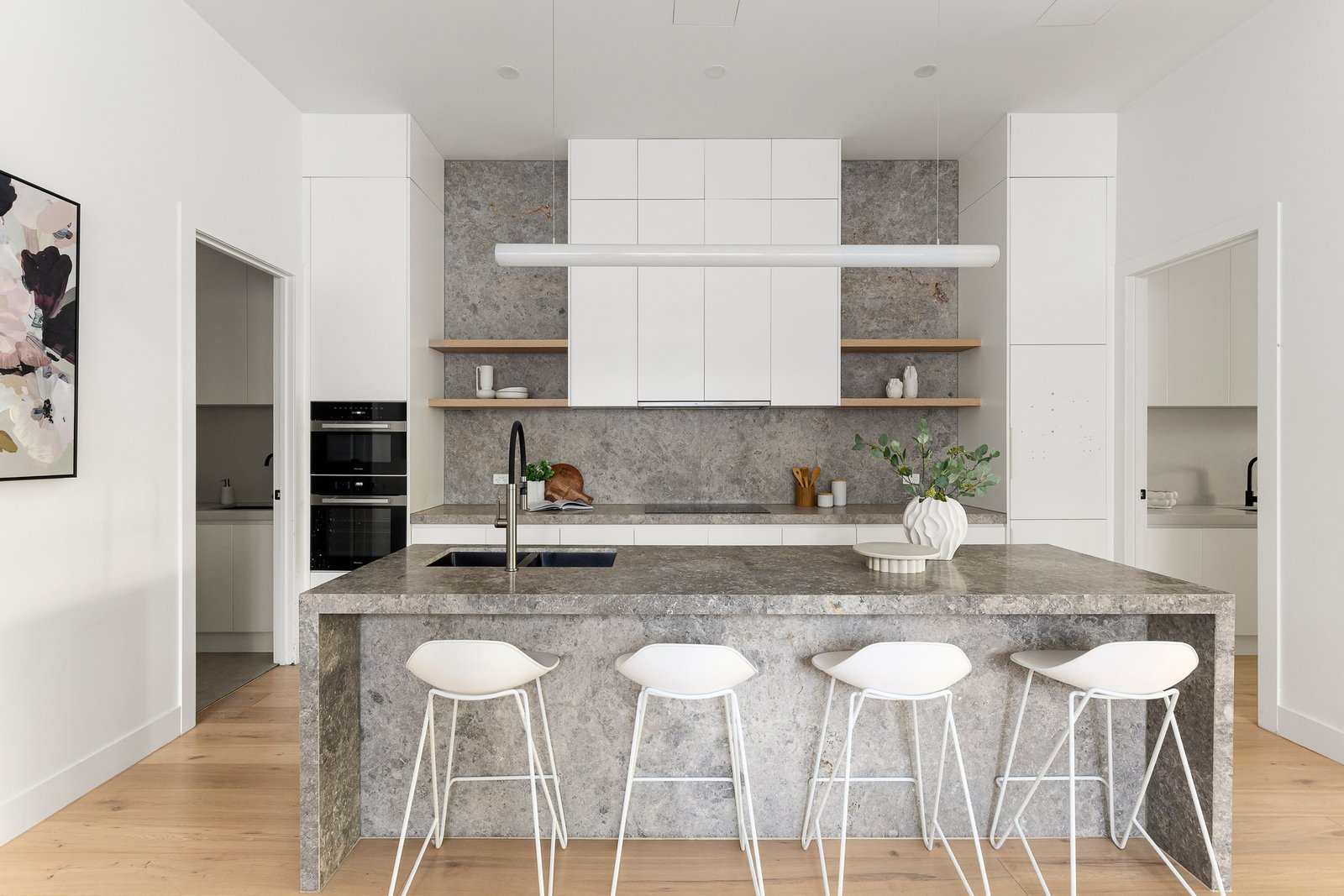 2/2 Peak Street, Malvern East, 3145