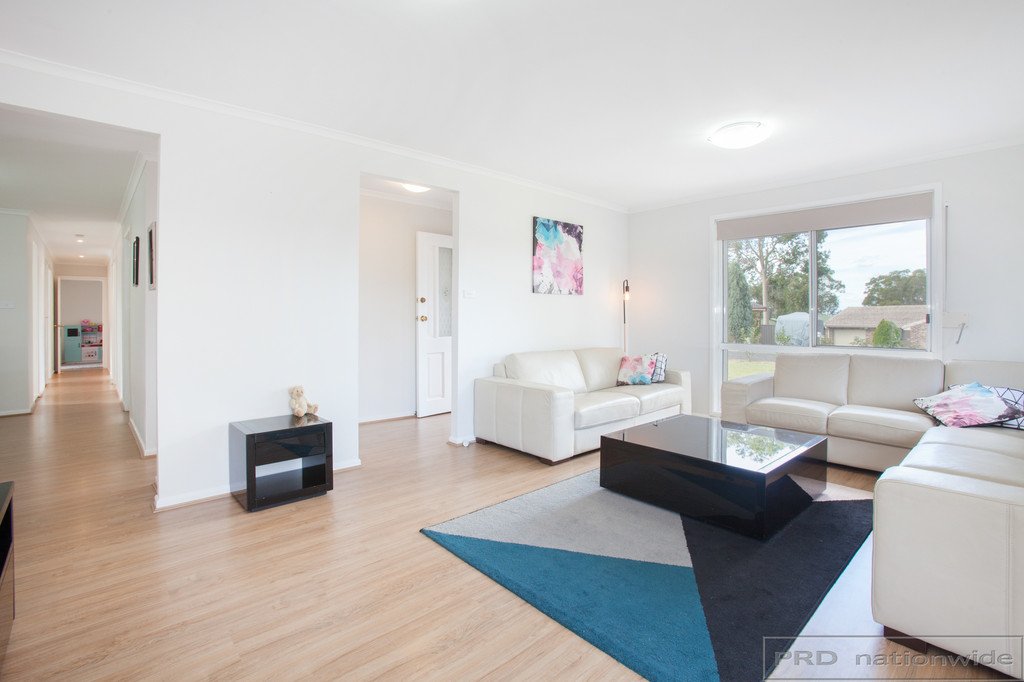22 Pepler Pl  THORNTON 5