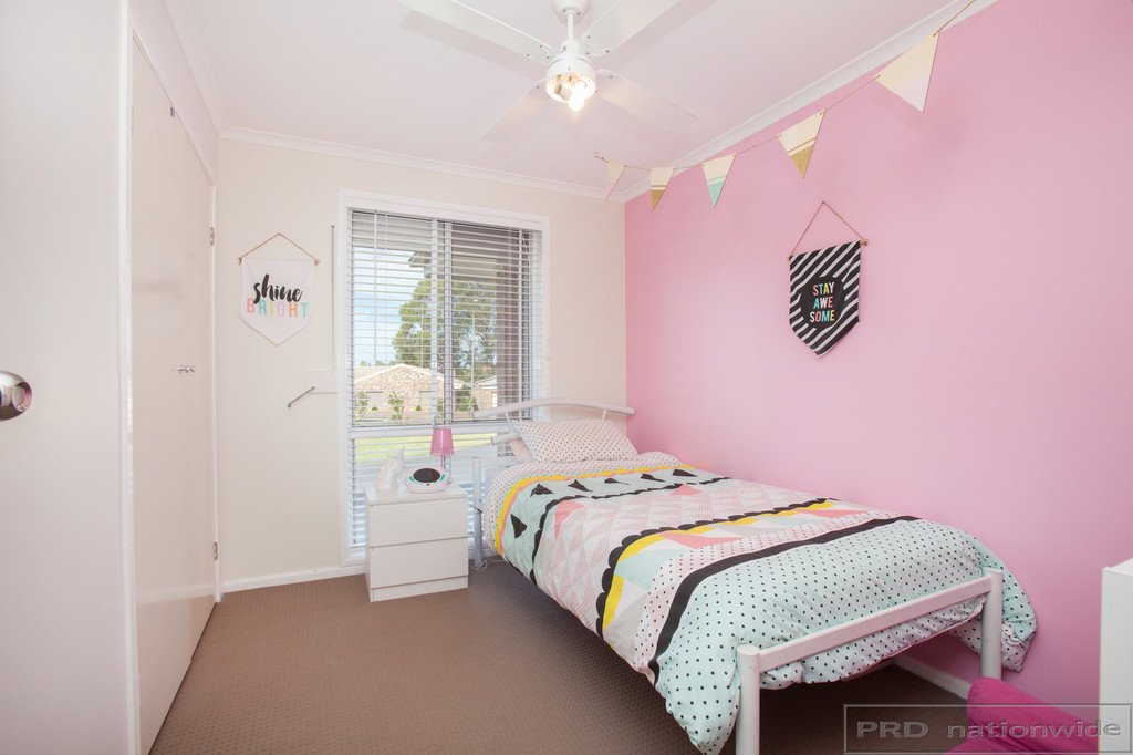 22 Pepler Pl  THORNTON 9