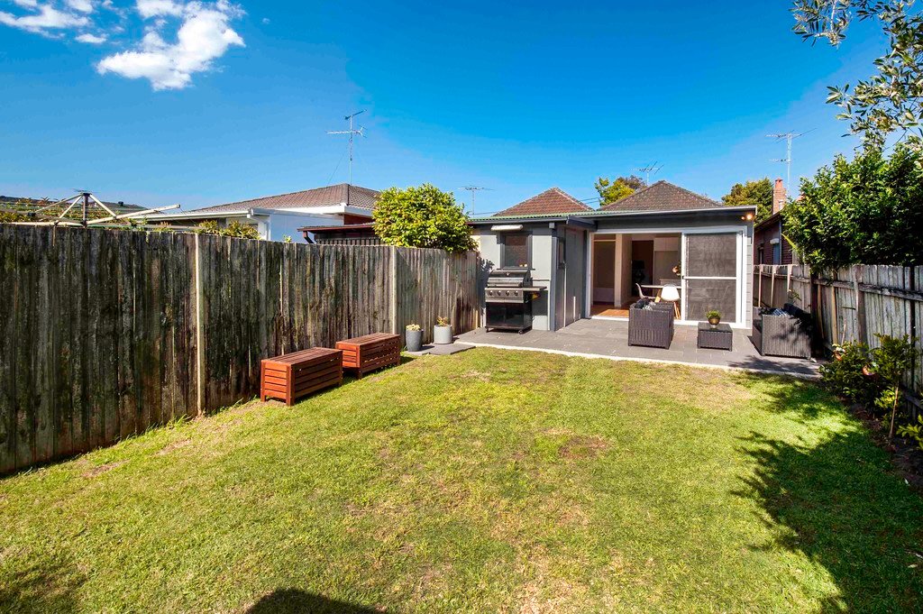 22 Picton Street MASCOT 11