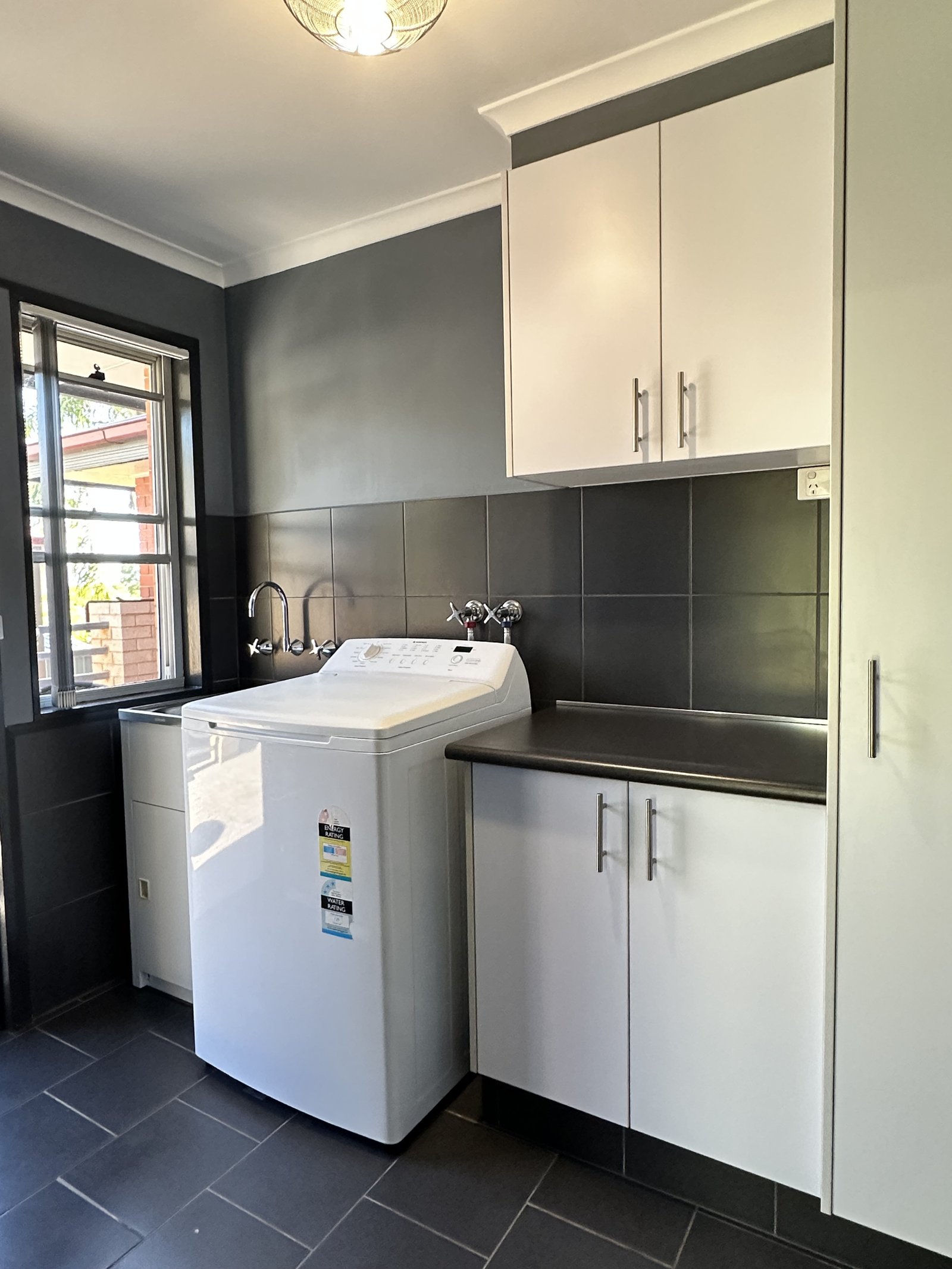 22 Pine Street TUMUT 7