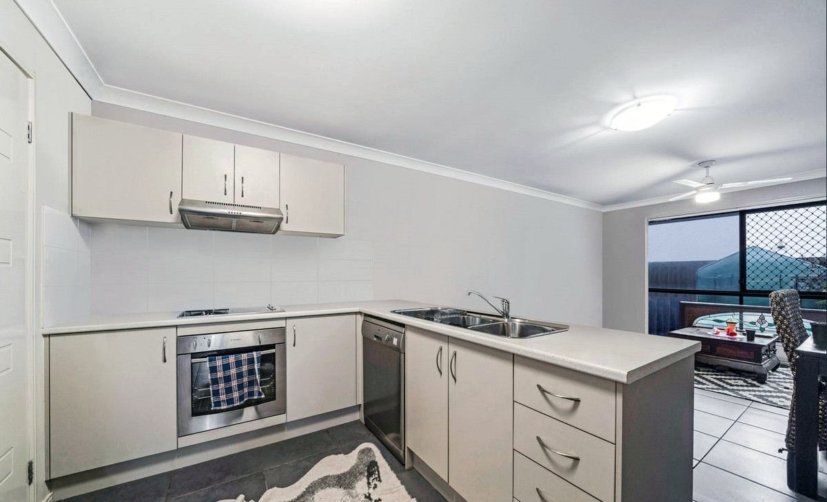 2/2 Pixie Hollow Court EAGLEBY 2