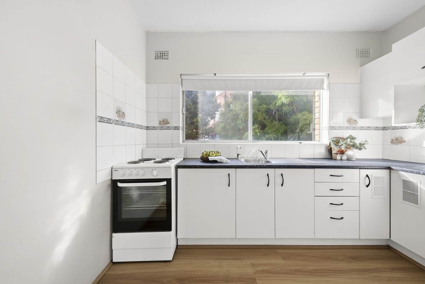 2/2 Podmore Place HILLSDALE 3