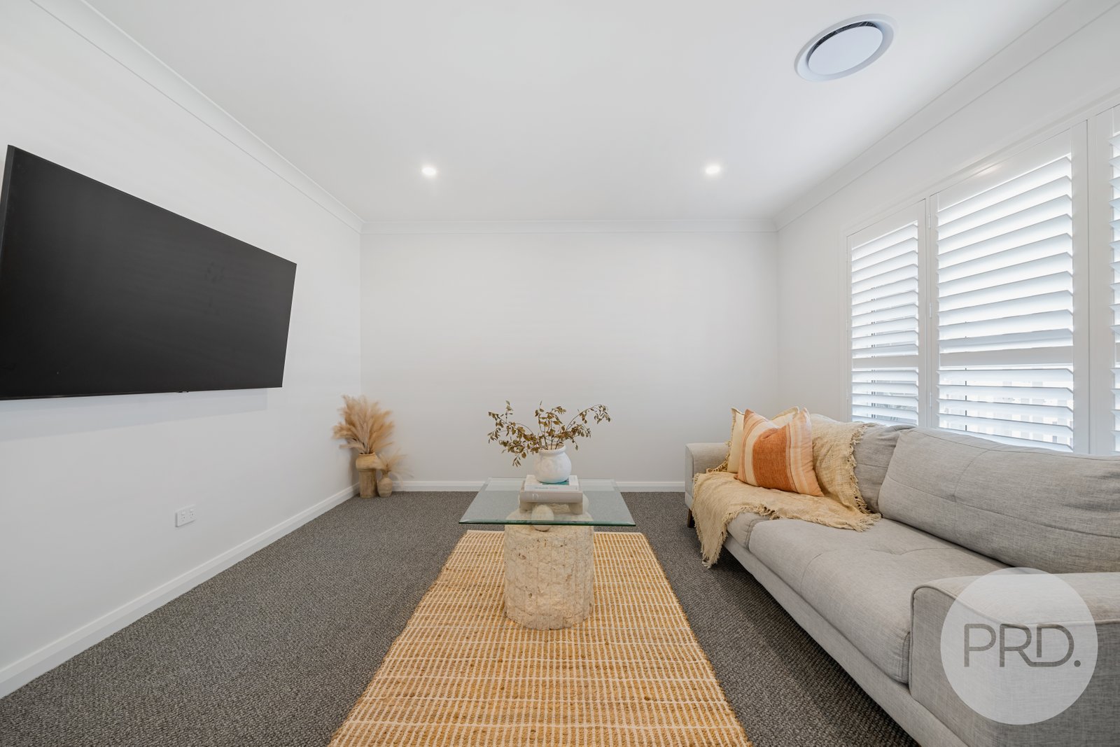 22 Preston Crescent LLOYD 4
