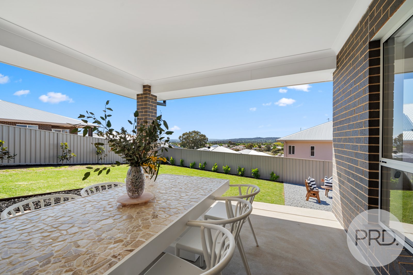 22 Preston Crescent LLOYD 22