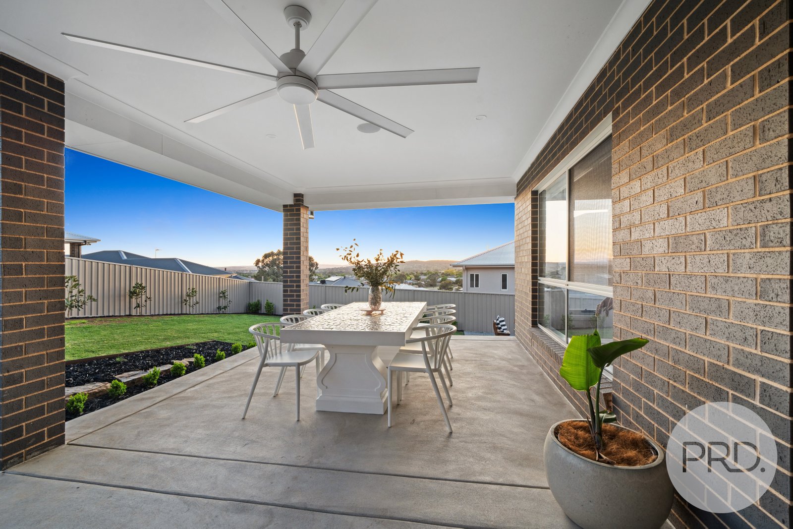 22 Preston Crescent LLOYD 26