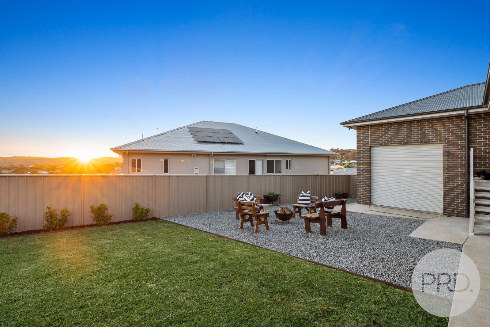 22 Preston Crescent LLOYD 27