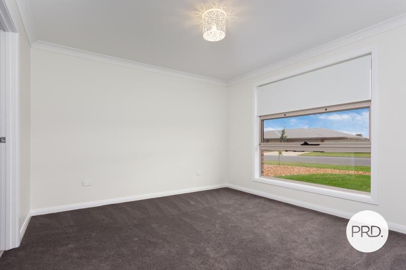 22 Rainbow Drive ESTELLA 5