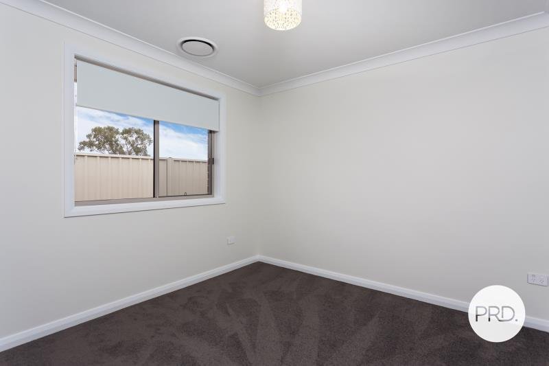 22 Rainbow Drive ESTELLA 7