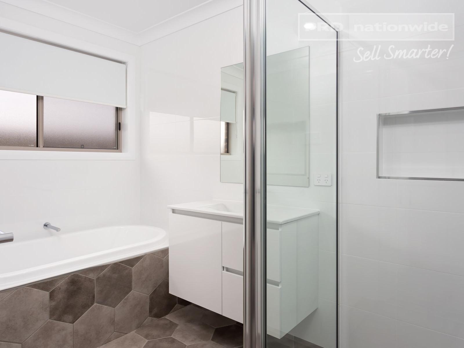 22 Rainbow Drive ESTELLA 9