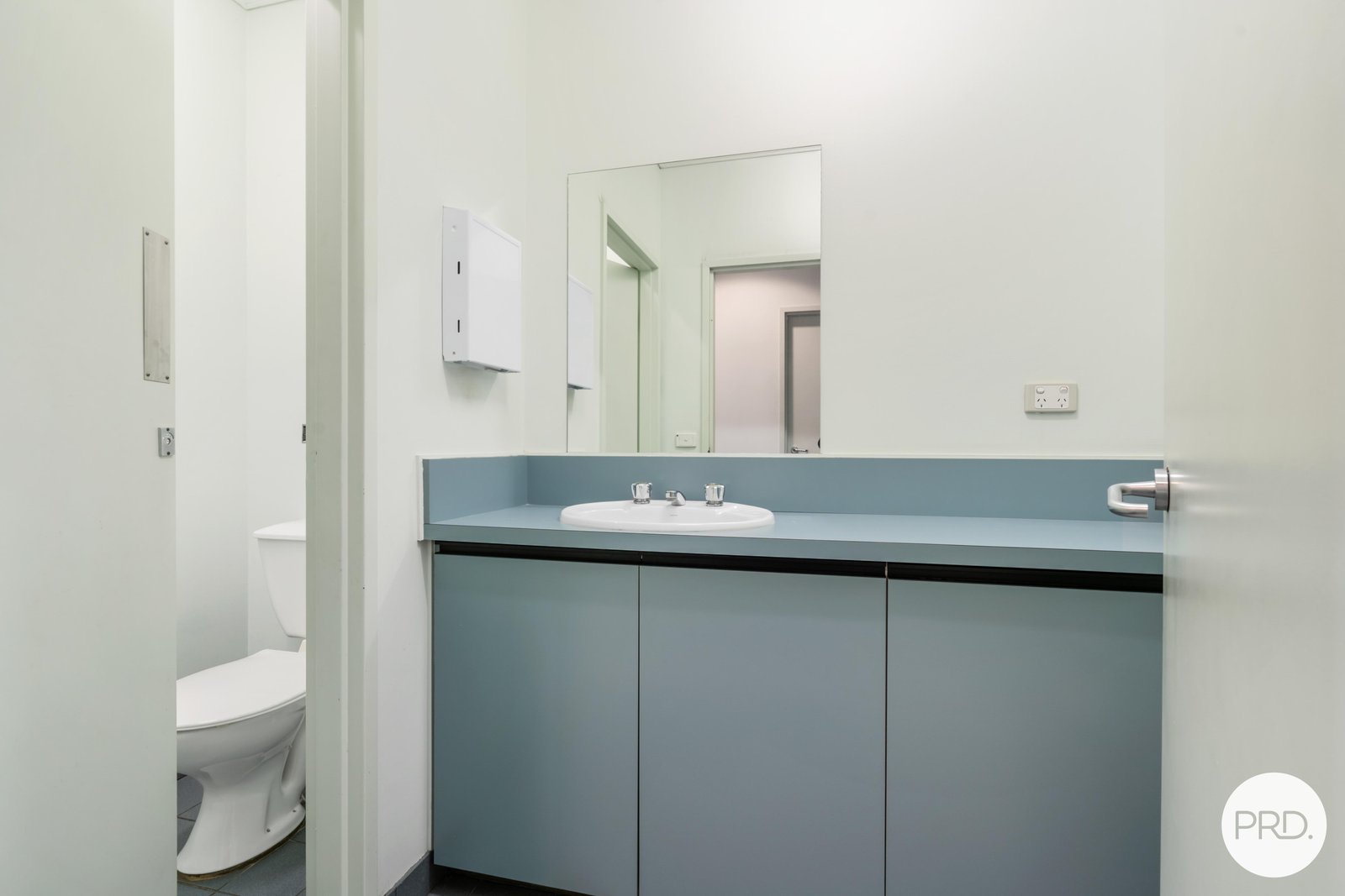 2/2 Ramsay Place WEST ALBURY 12